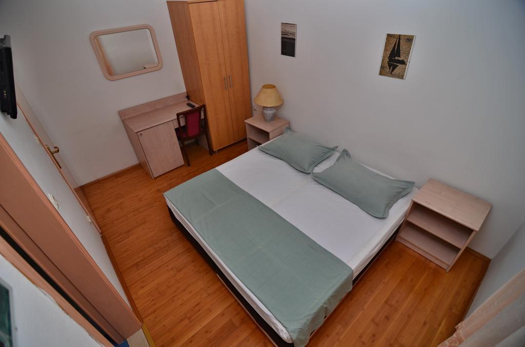 Mucic Apartments Макарська Екстер'єр фото